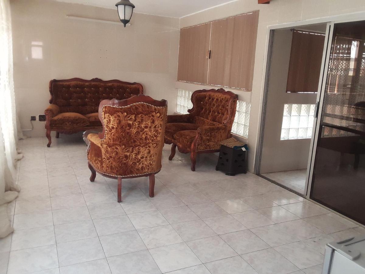 Bienvenue Chez Vous Hotel Dakar Exterior foto