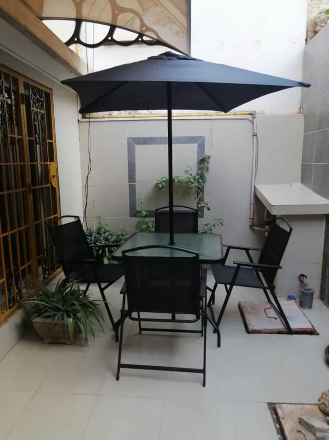 Bienvenue Chez Vous Hotel Dakar Exterior foto